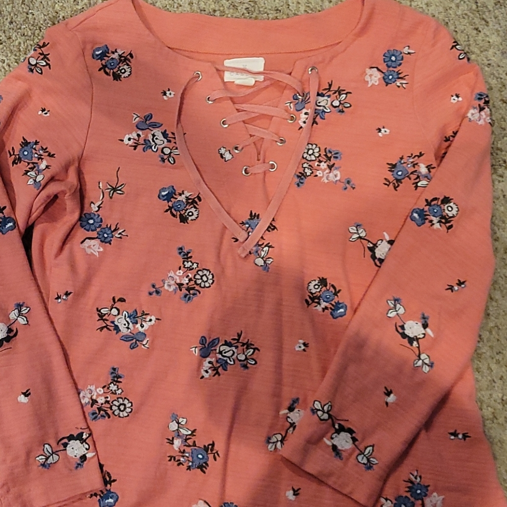Women's boutique top